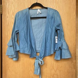 New With Tags Charlotte Russe Boho Chambray Denim-Like Blue Wrap Crop Top Size S